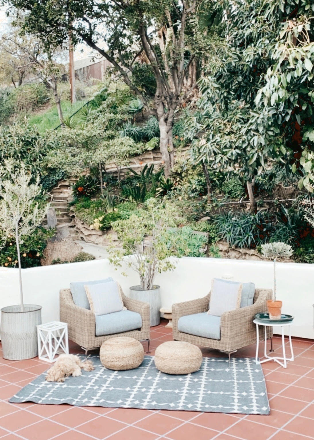 Out of doors Dwelling: Elevated Patio Makeover COCOCOZY