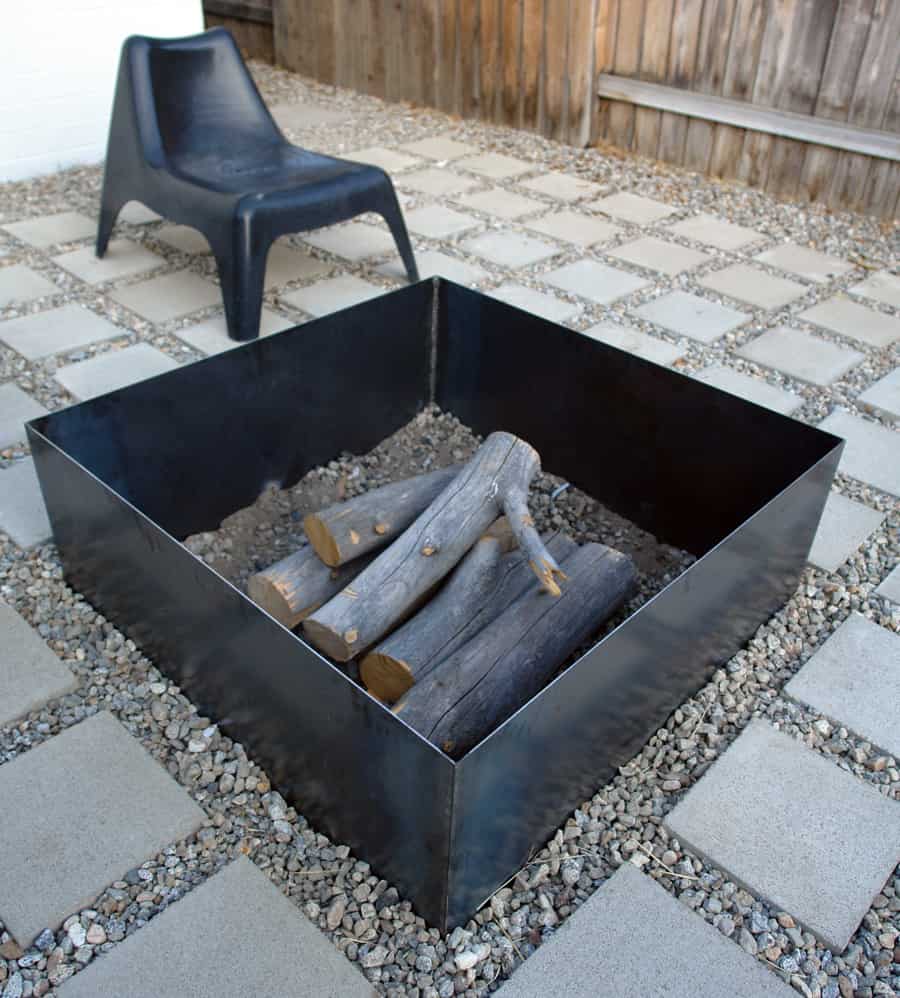 Geometric Metal Fire Pit Design