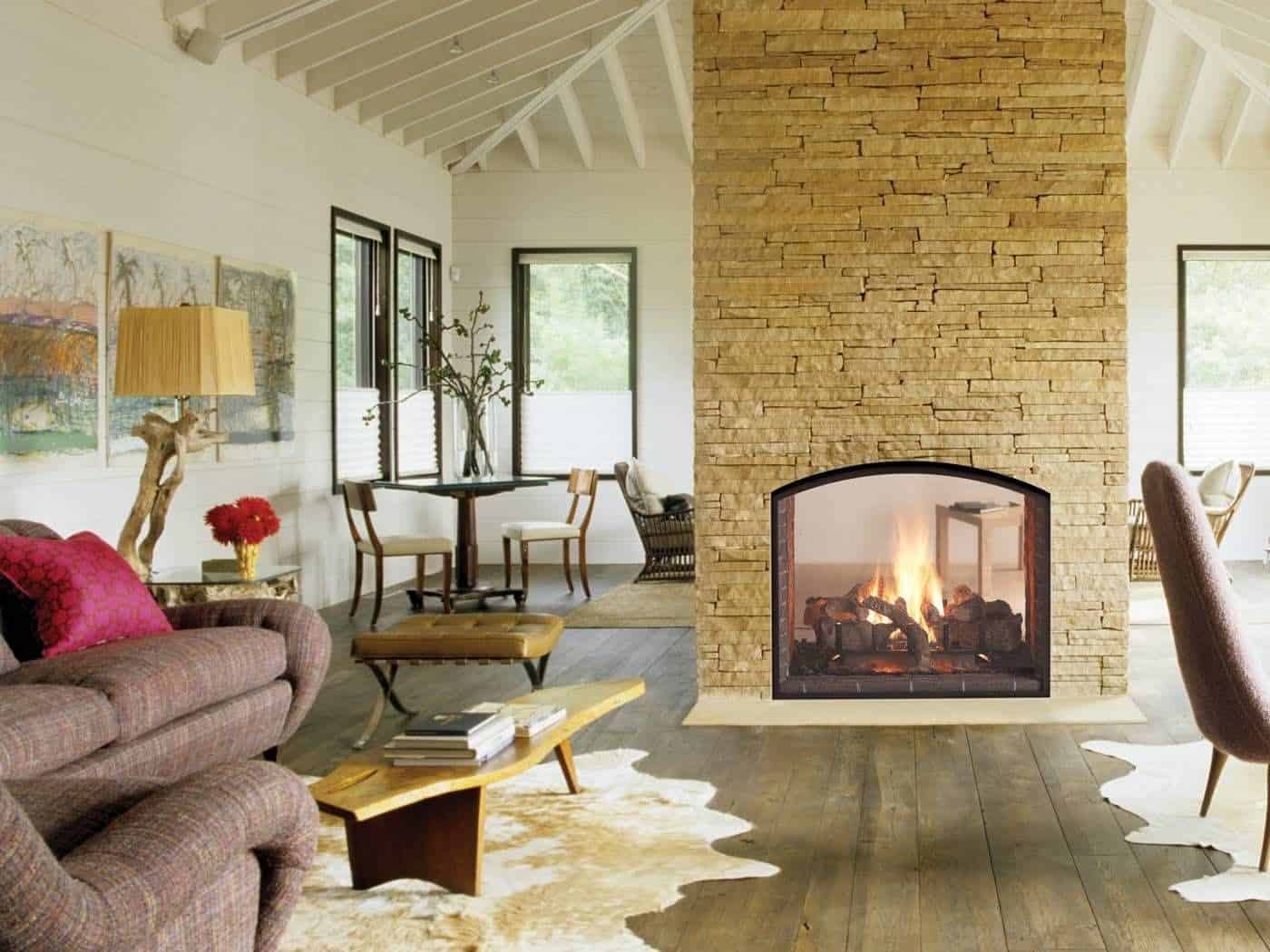 These 15 Double-Sided Fireplaces Wishing For The Coldest Nights of the 12 months